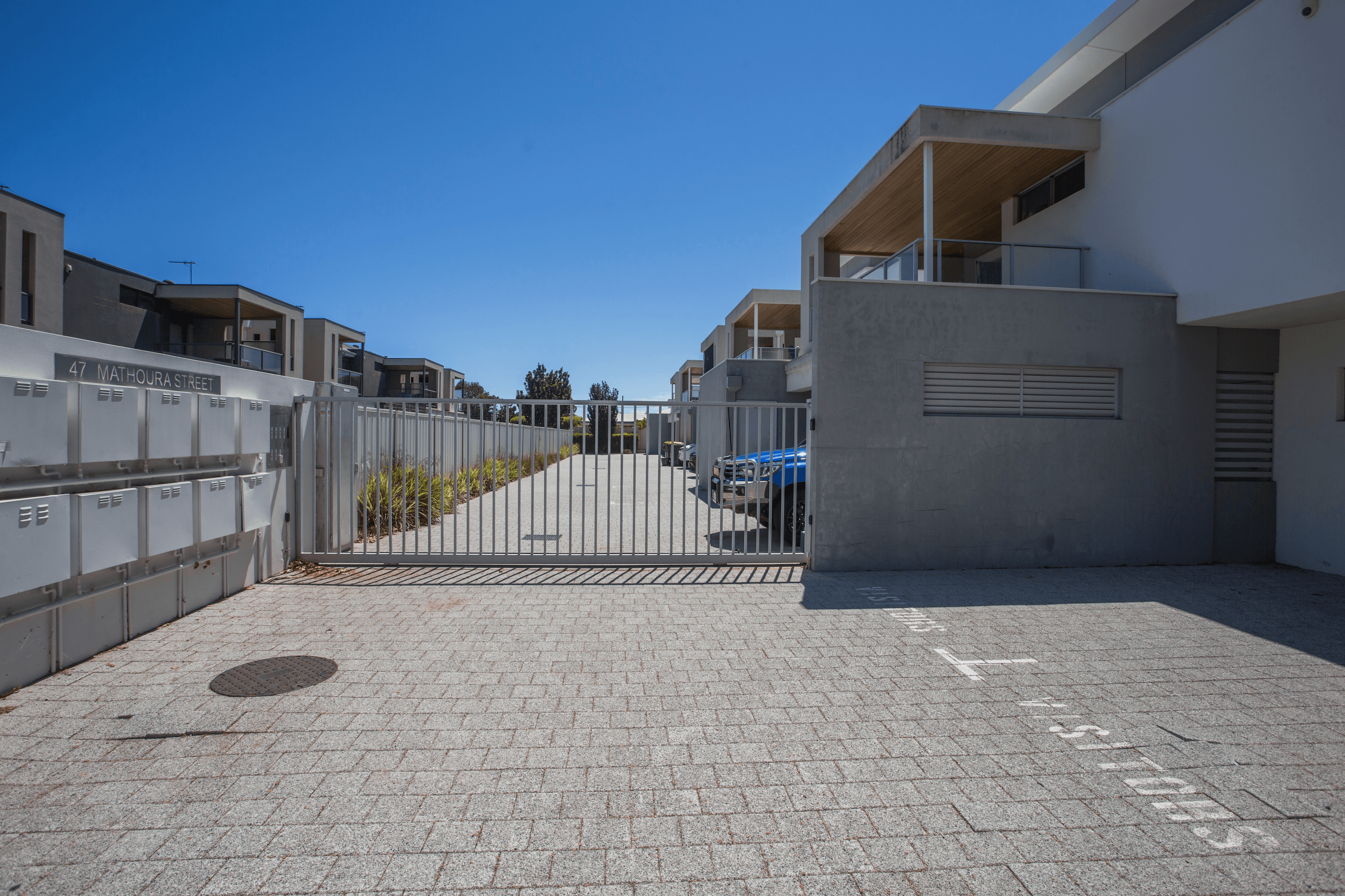 5/47 Mathoura Street, Midland, WA 6056