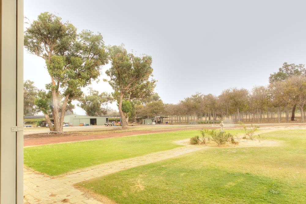 317 Rangeview Drive, Wanerie, WA 6503