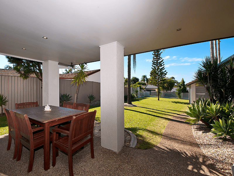 33 Hickey Way, Carrara, QLD 4211