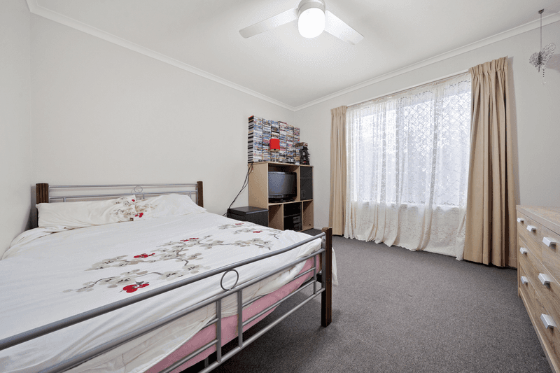 4 Feldspar Street, BETHANIA, QLD 4205