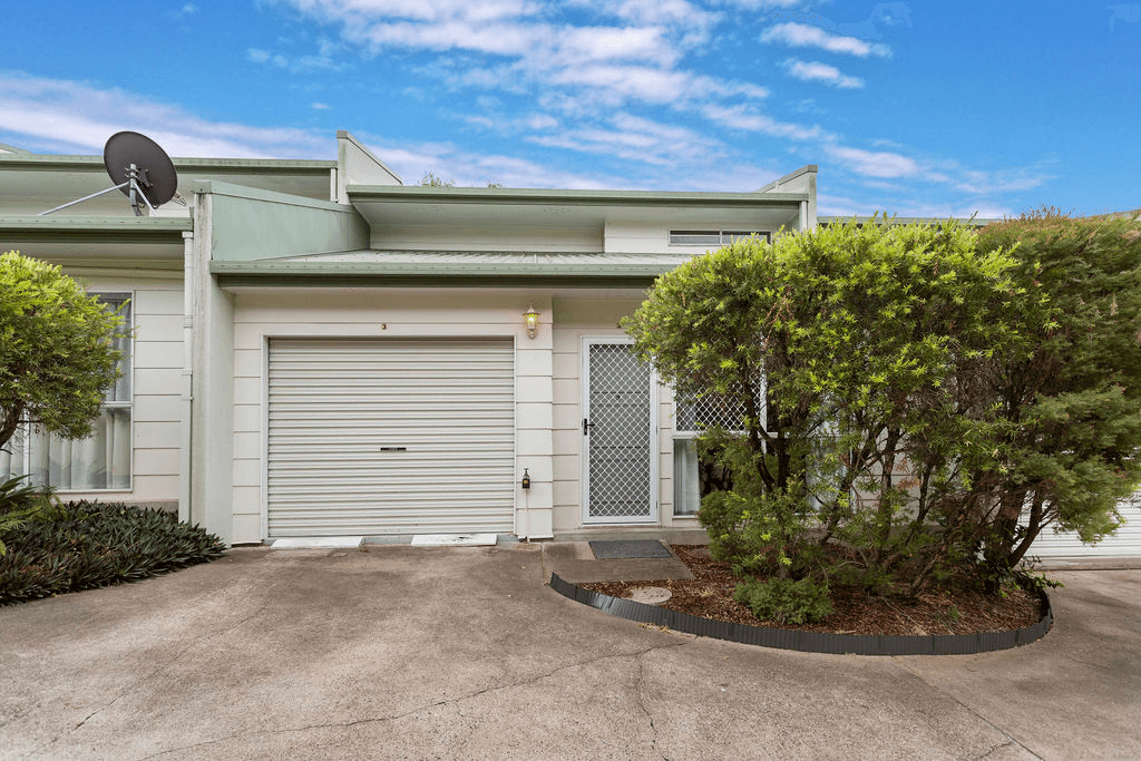 3/14A Macquarie Street, BOOVAL, QLD 4304