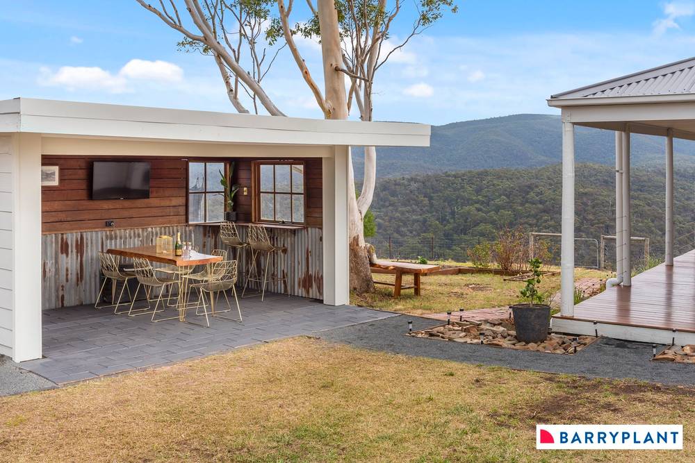 1728 Gisborne Road, Coimadai, VIC 3340
