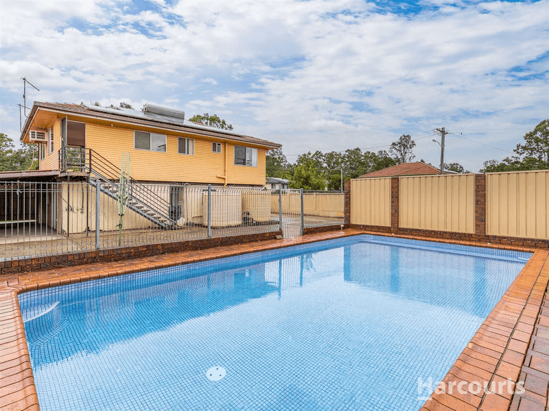 8 Gloucester Crescent, Bray Park, QLD 4500