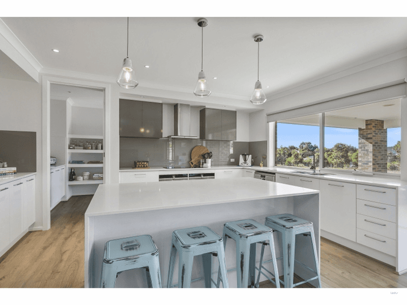 235 Coombes Road, Torquay, VIC 3228