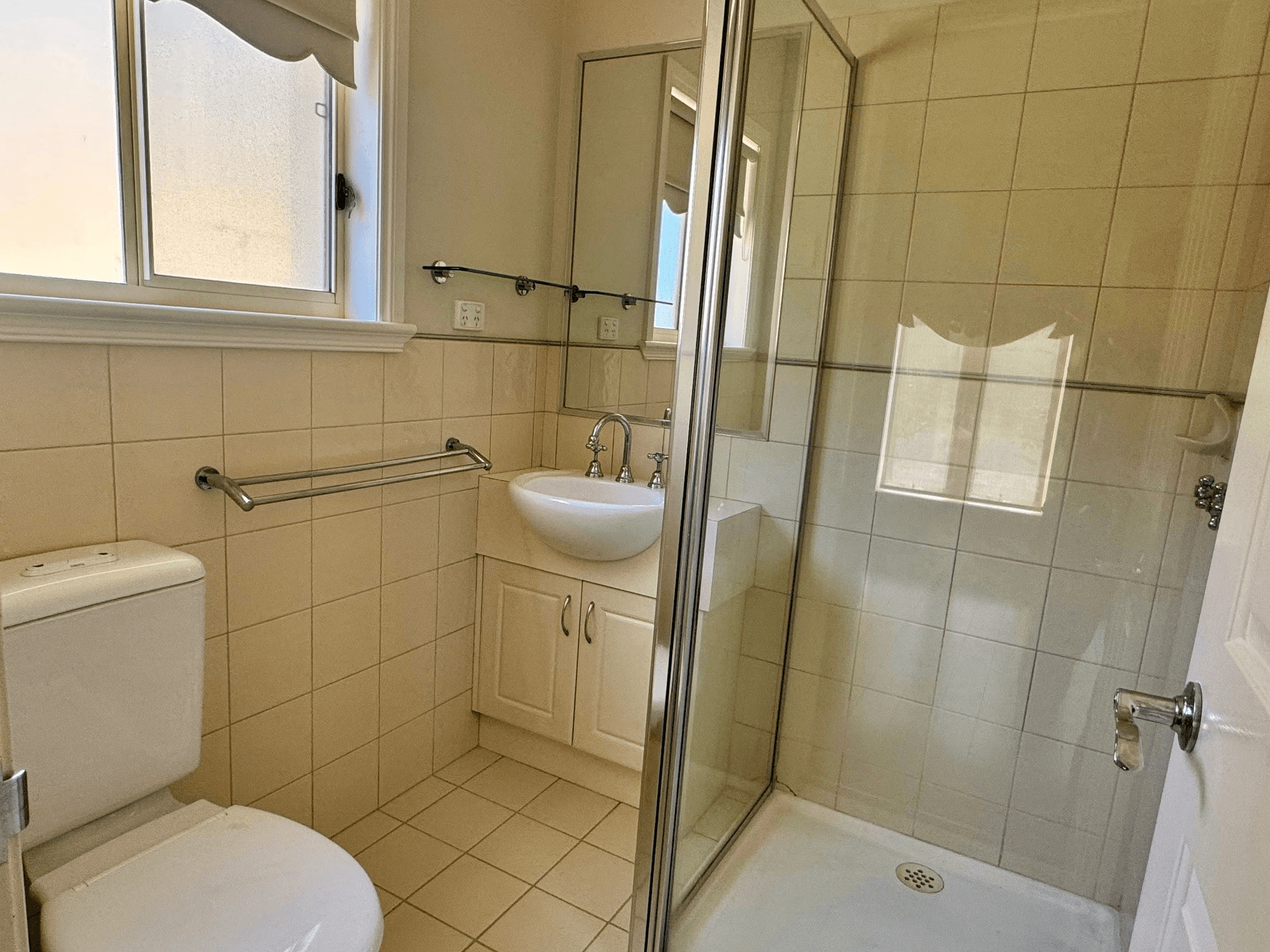 1A Dustin Court, Sydenham, VIC 3037