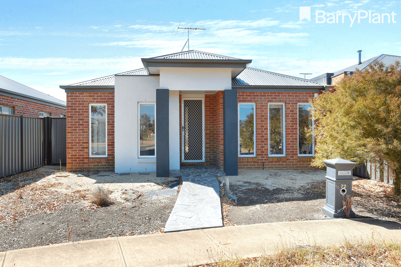 72 Miles Franklin Boulevard, Point Cook, VIC 3030