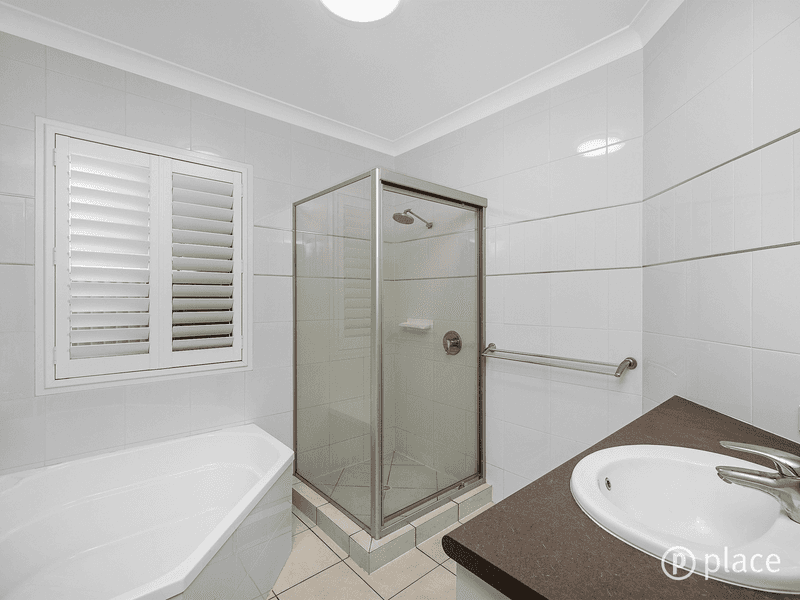 24 Balgowlah Street, Wakerley, QLD 4154