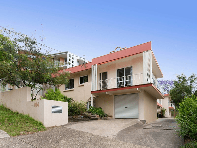 3/104 CARMODY ROAD, ST LUCIA, QLD 4067