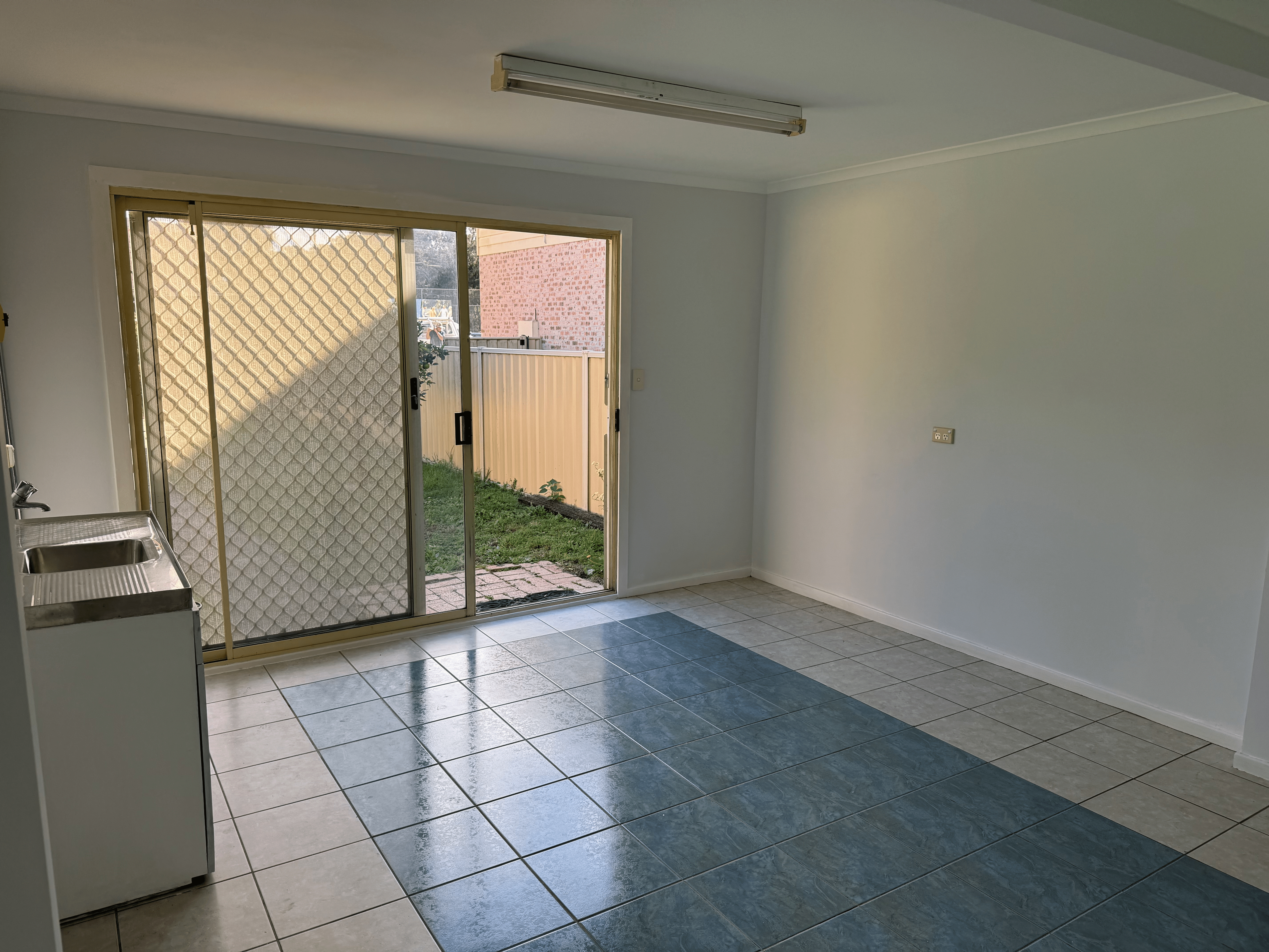 27 Mort Avenue, DALMENY, NSW 2546