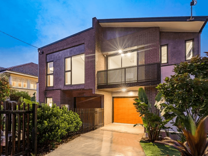 24A Curlewis Street, HOLLAND PARK WEST, QLD 4121