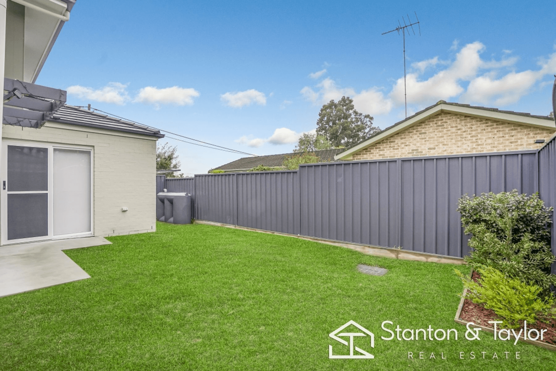 2/9 Gibson Avenue, Werrington, NSW 2747