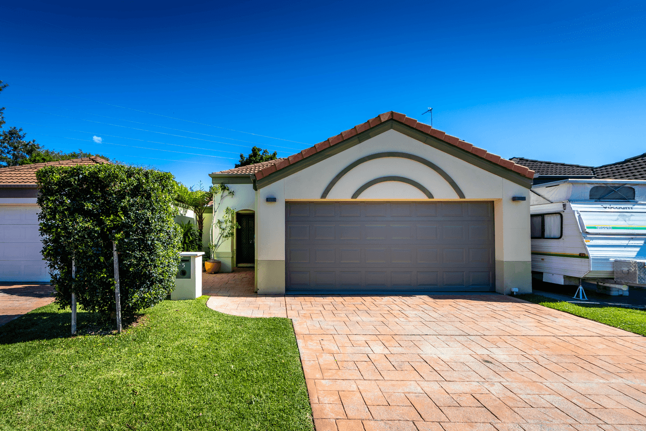 5 Coral Tree Court, ROBINA, QLD 4226