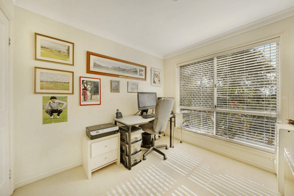 6 Highbridge Rise, MUDGEERABA, QLD 4213