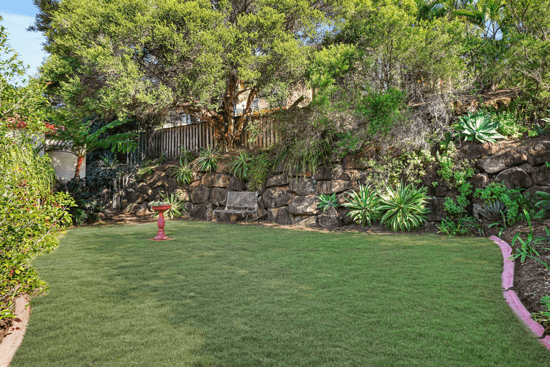 6 Highbridge Rise, MUDGEERABA, QLD 4213