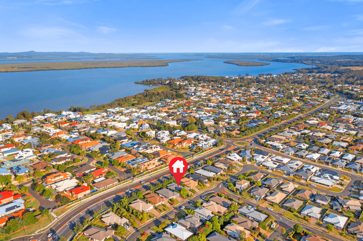 136 Bankswood Drive, REDLAND BAY, QLD 4165