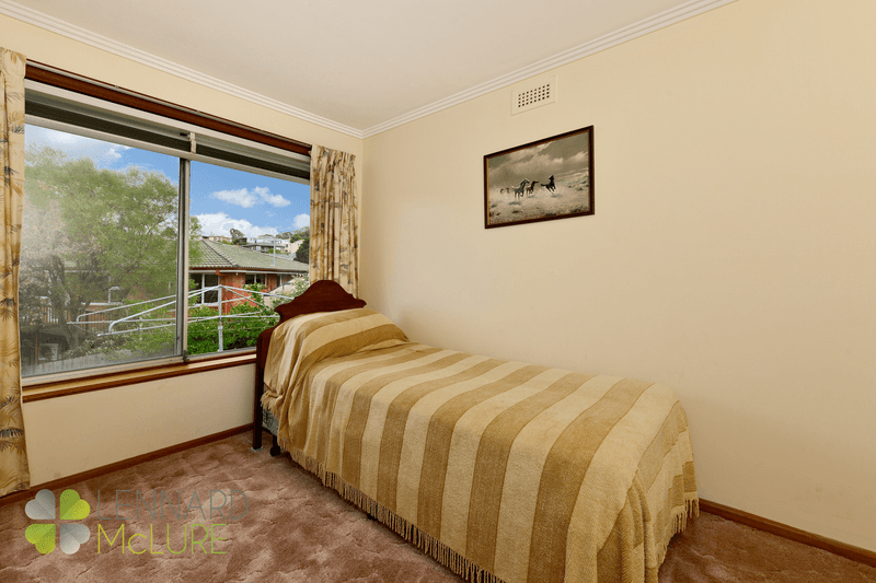 10 Monash Avenue, Lenah Valley, TAS 7008