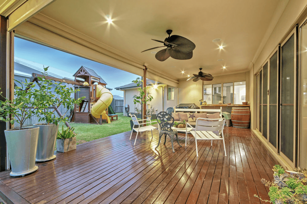 14 Waterway Crescent, MURRUMBA DOWNS, QLD 4503