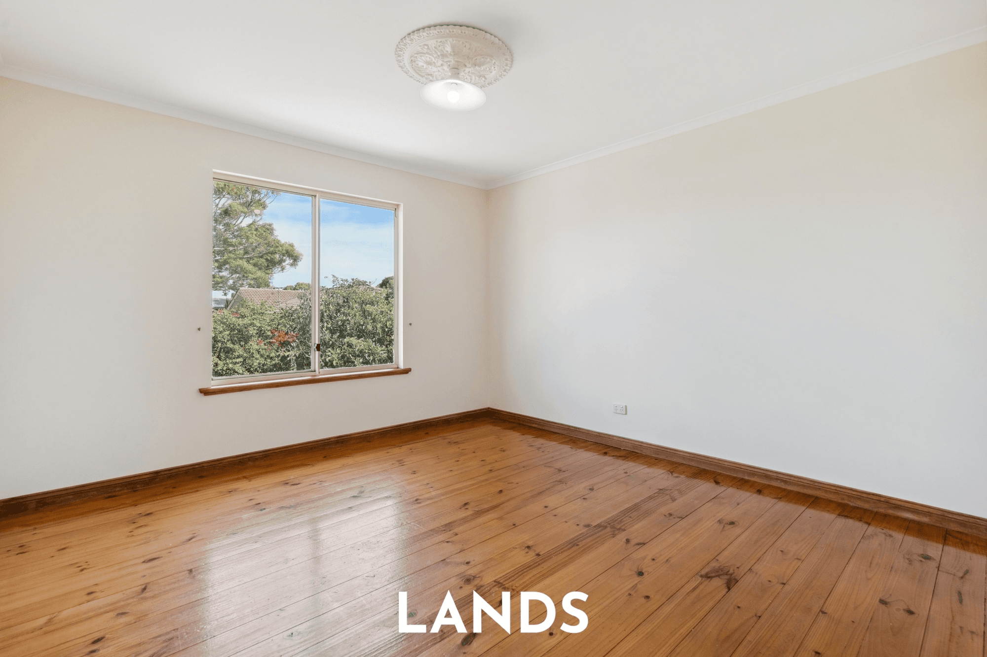 11 Kalmia Court, Hallett Cove, SA 5158