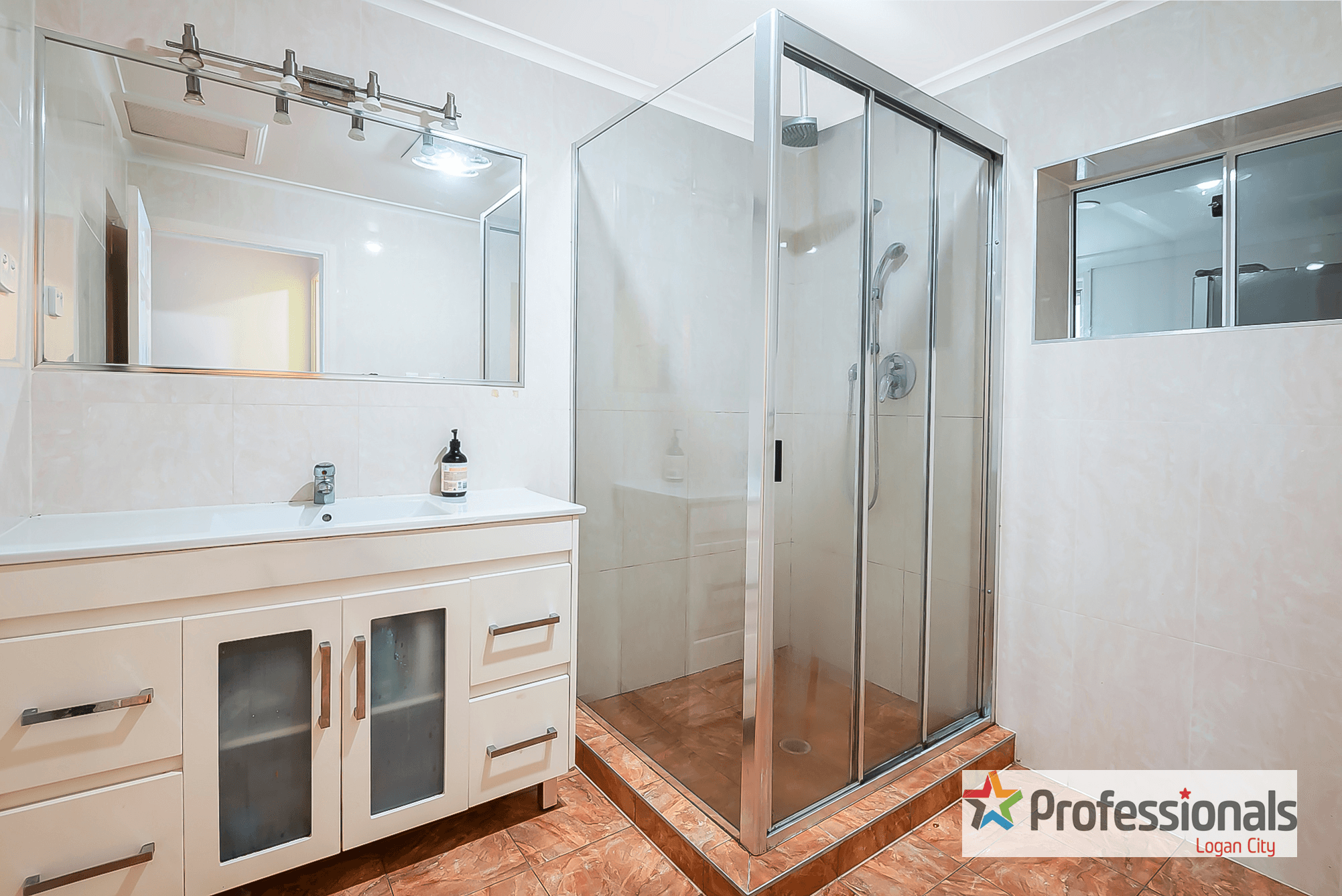 73 Christopher Street, SLACKS CREEK, QLD 4127