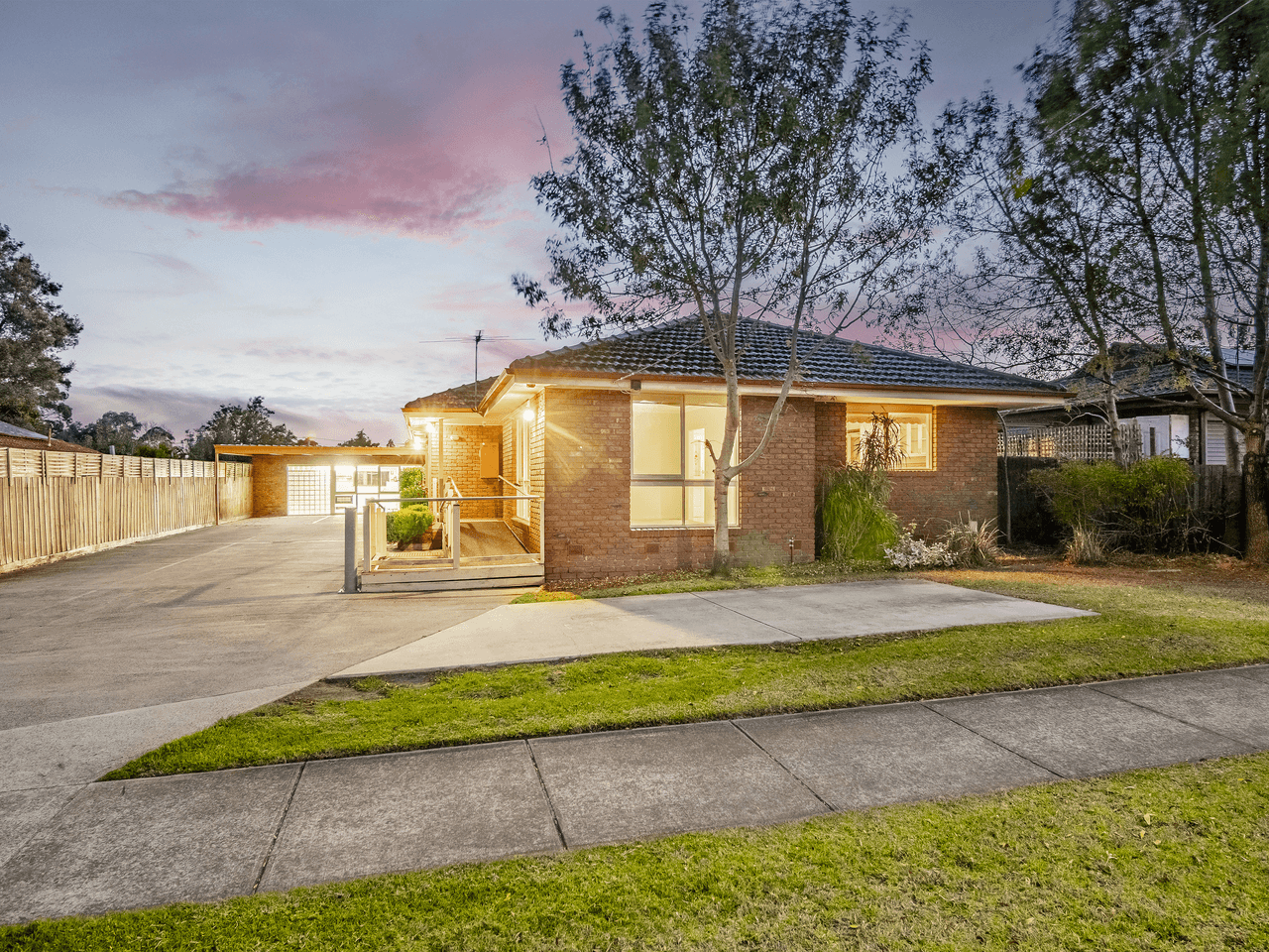 36 Lyall Street, CRANBOURNE, VIC 3977