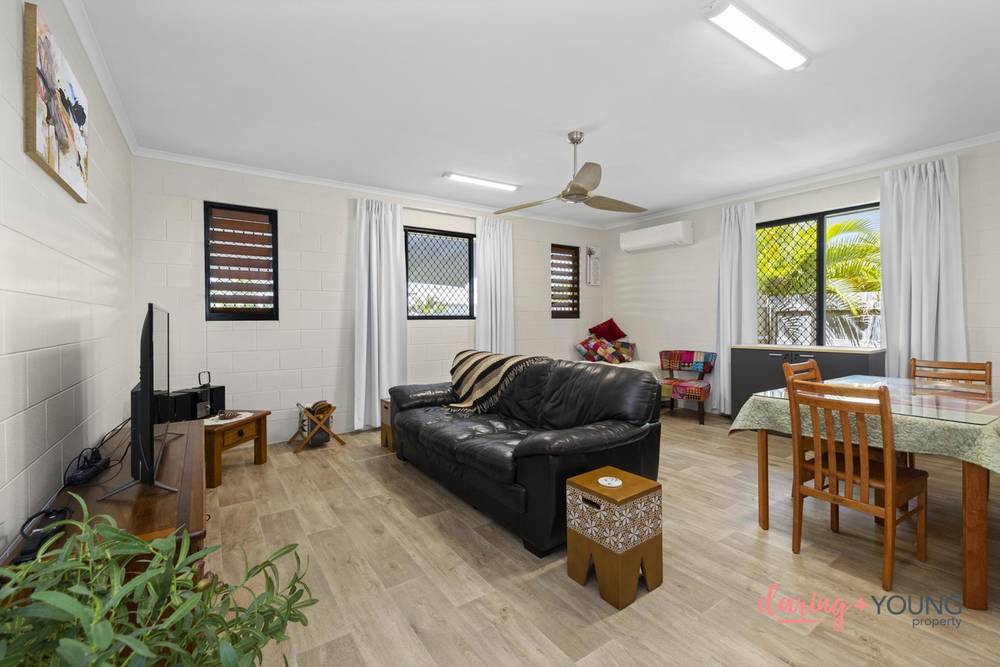 78 Shoalmarra Drive, MOUNT LOW, QLD 4818