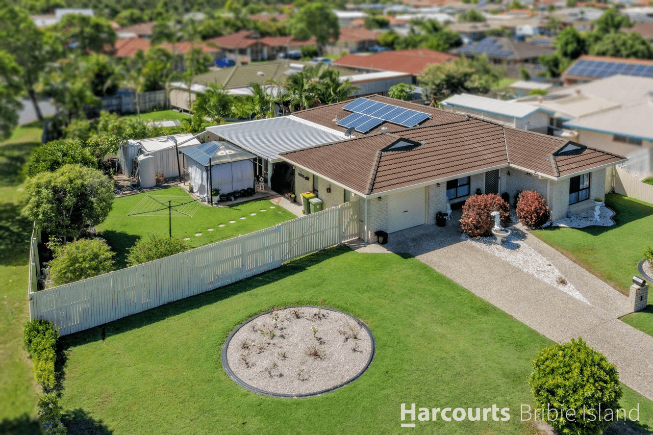1 Squire Place, SANDSTONE POINT, QLD 4511