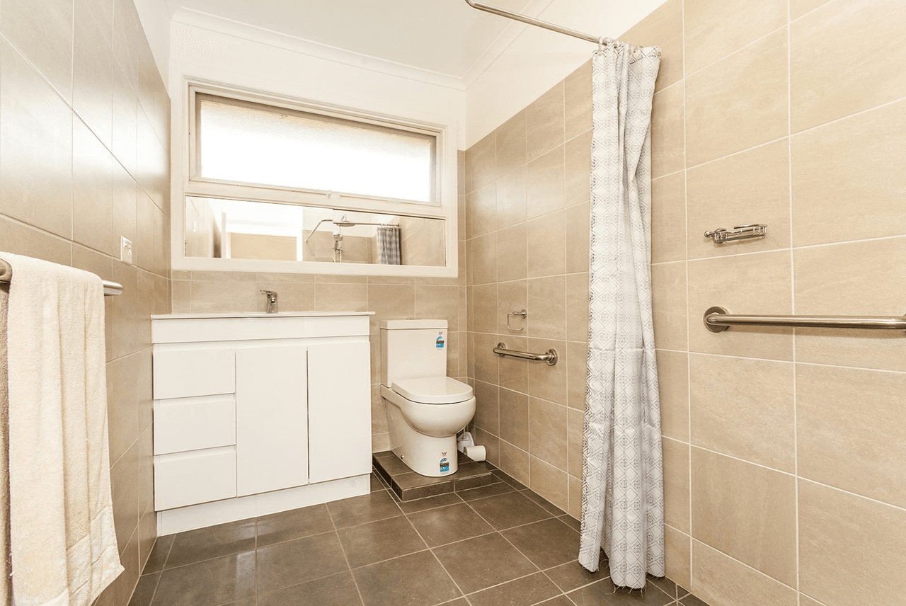 106 Cambridge Road, KILSYTH, VIC 3137