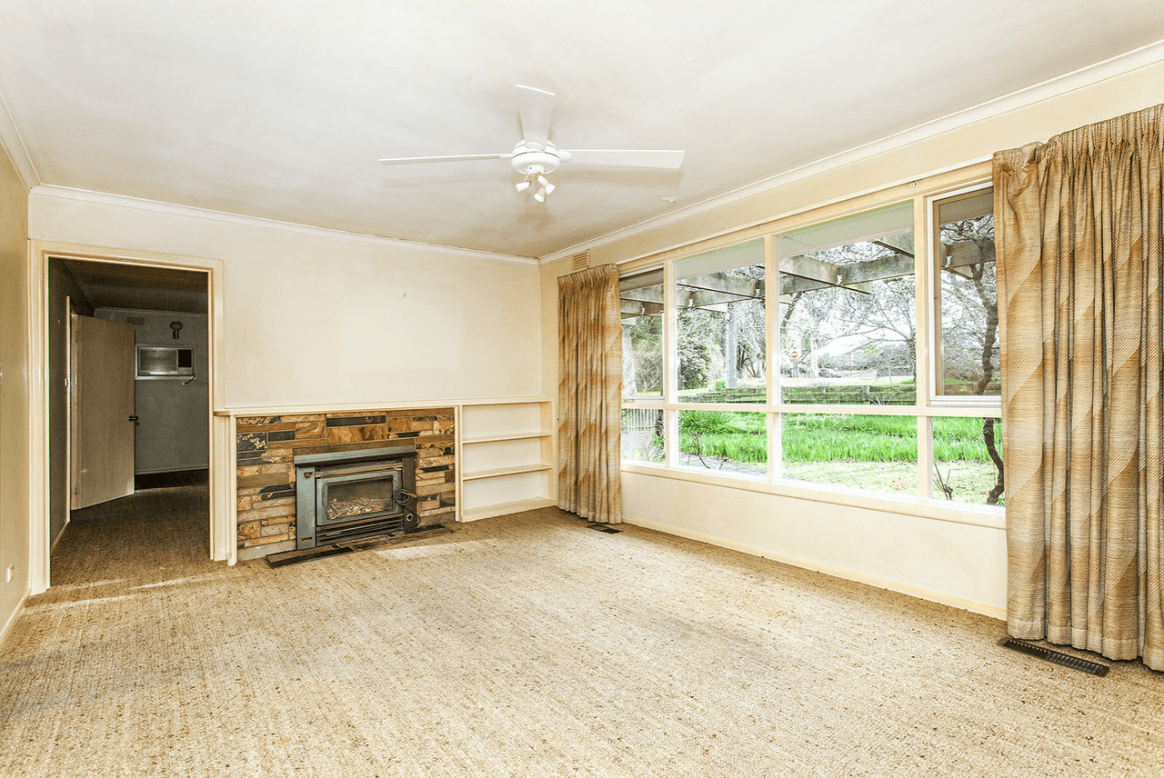 106 Cambridge Road, KILSYTH, VIC 3137