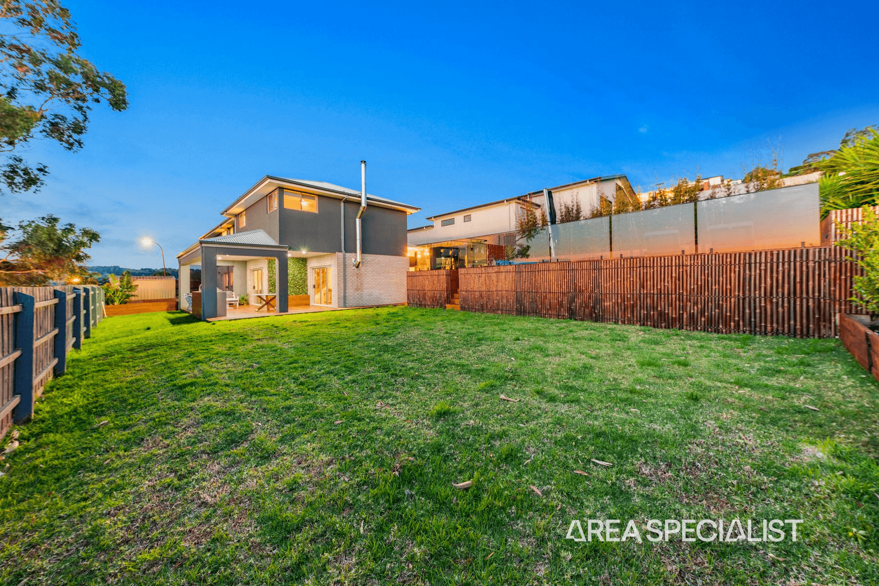 10 Tranquil Way, Pakenham, VIC 3810