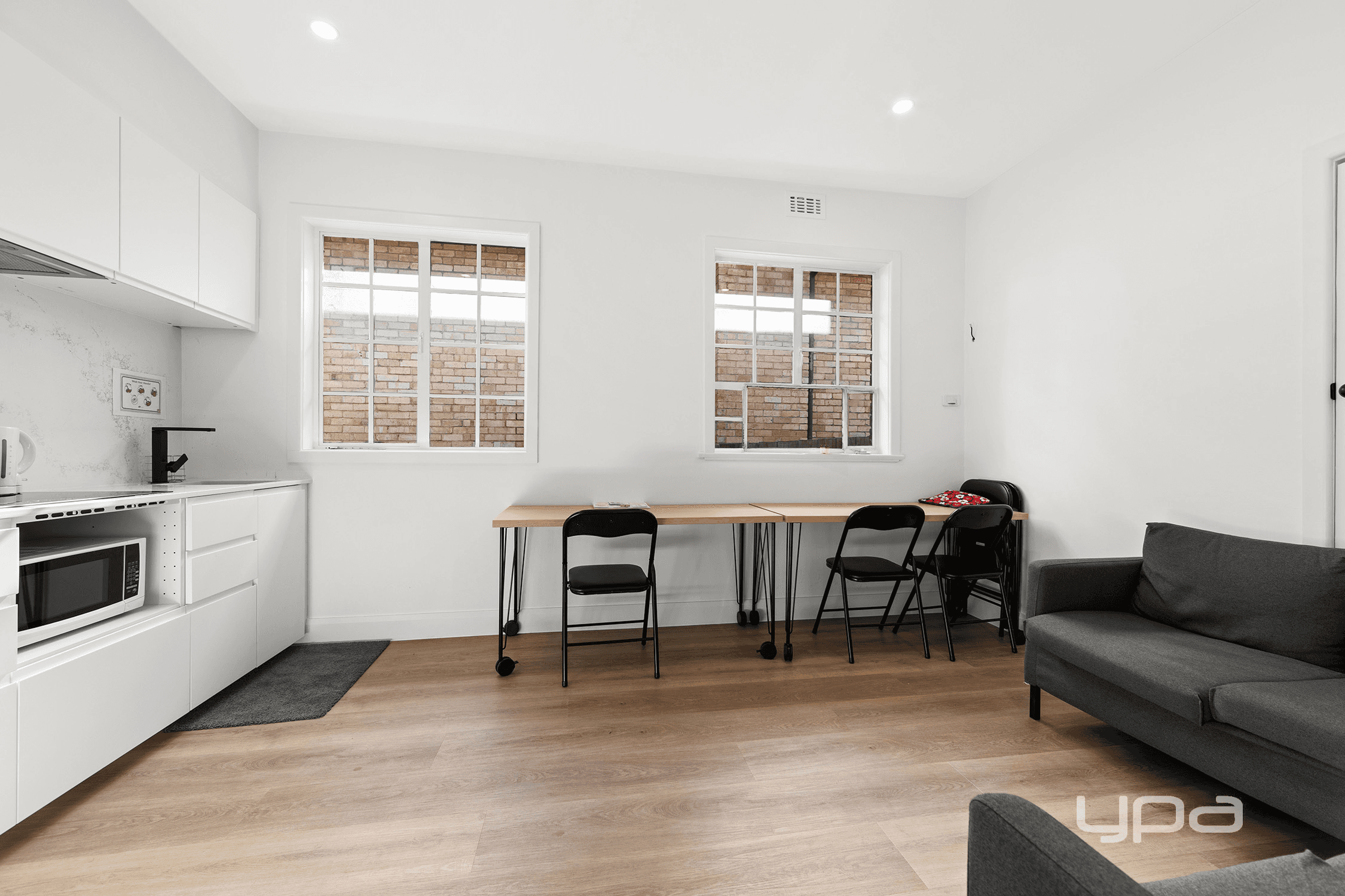 15-17 Woodland Street, ESSENDON, VIC 3040