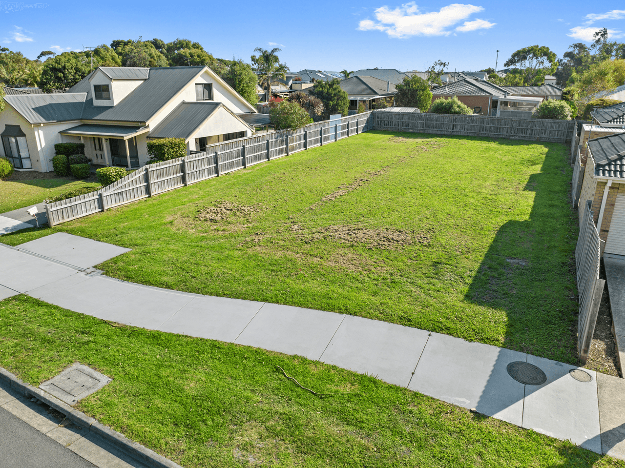 27 Ullathornes Road, INVERLOCH, VIC 3996