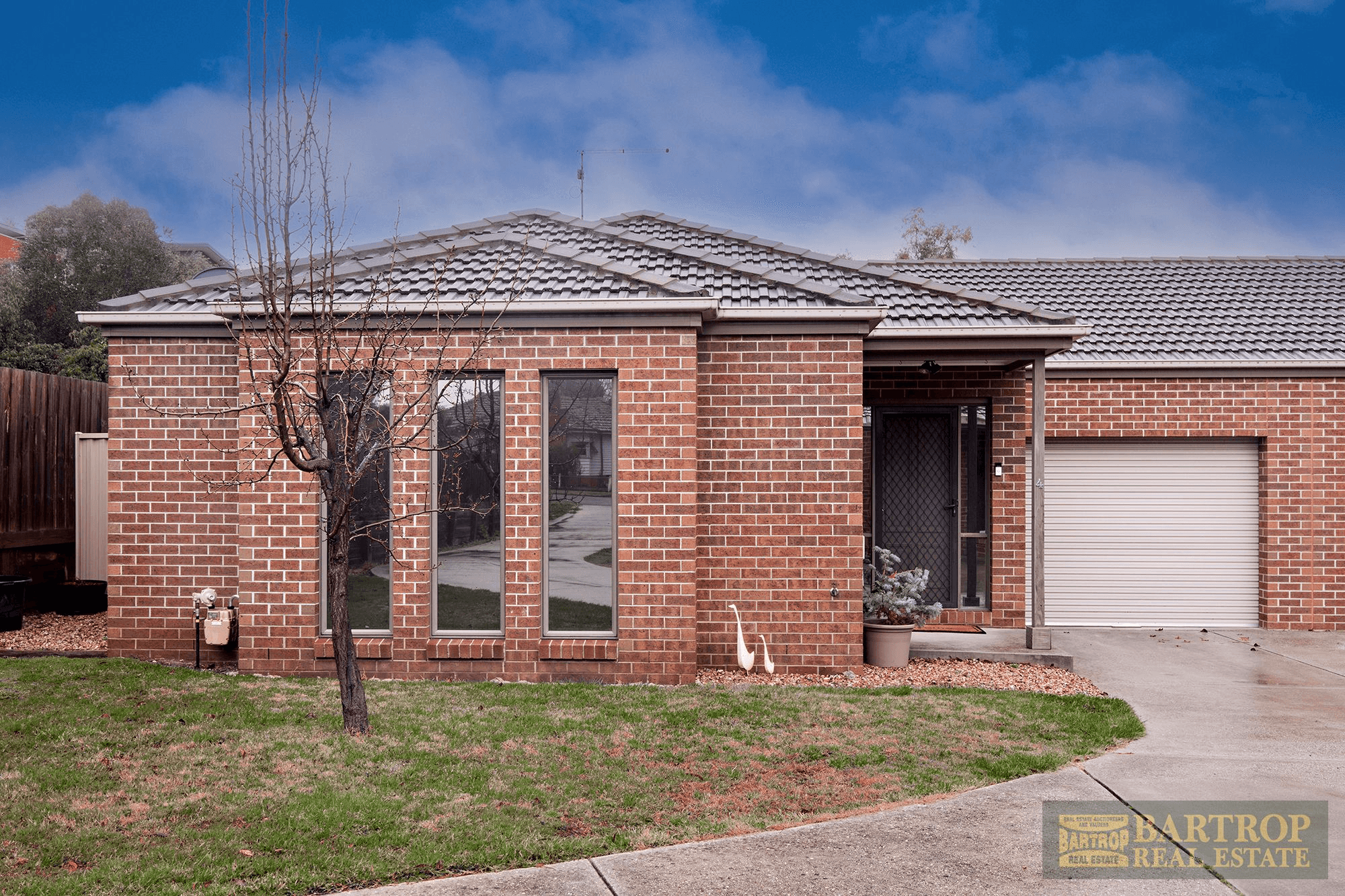 4/6 GLADSTONE STREET, MOUNT PLEASANT, VIC 3350