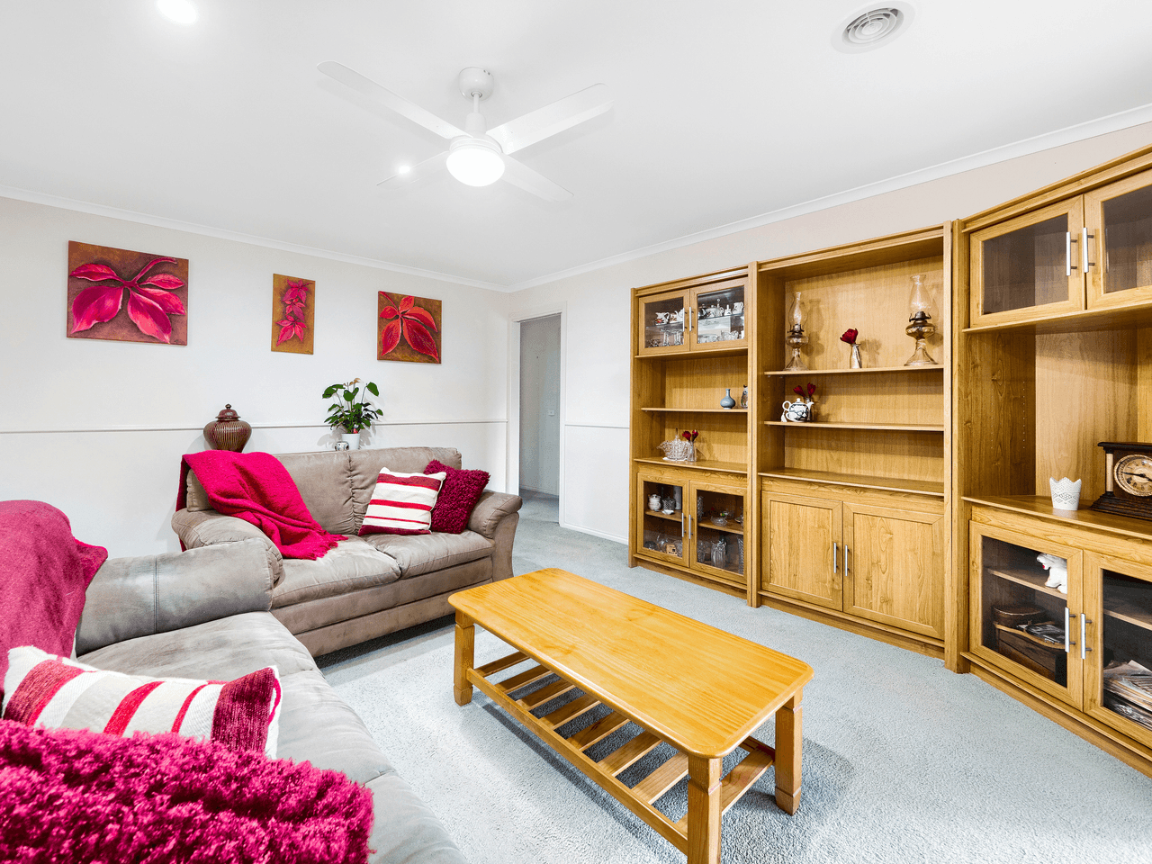 11 Jagger Circuit, CRANBOURNE EAST, VIC 3977