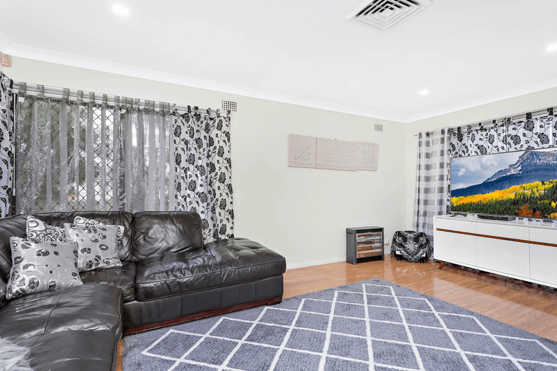 13 Somme Crescent, Milperra, NSW 2214