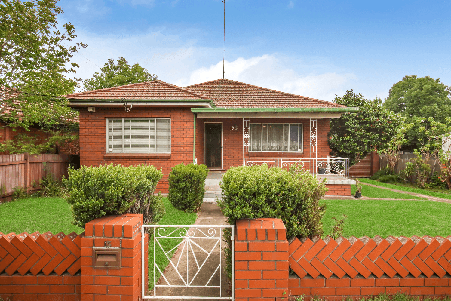 15 Mamre Road, St Marys, NSW 2760