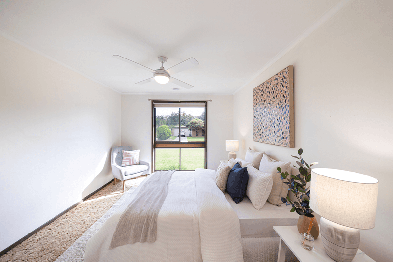 21 Sunwood Drive, LAVINGTON, NSW 2641