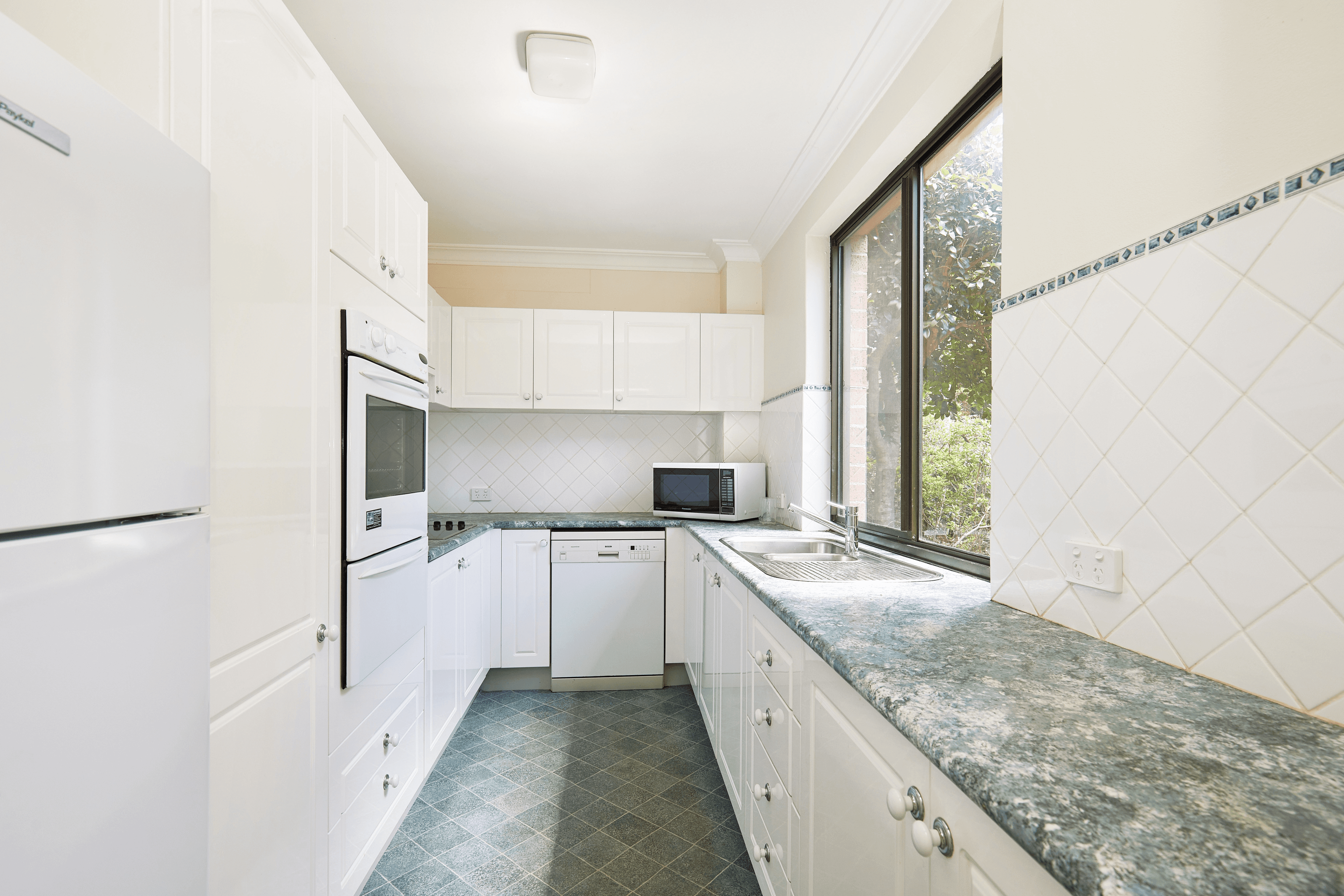 U76/28 Curagul Road, North Turramurra, NSW 2074