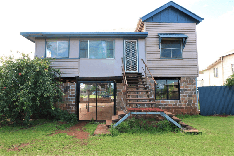 15 Churchill Street, Childers, QLD 4660