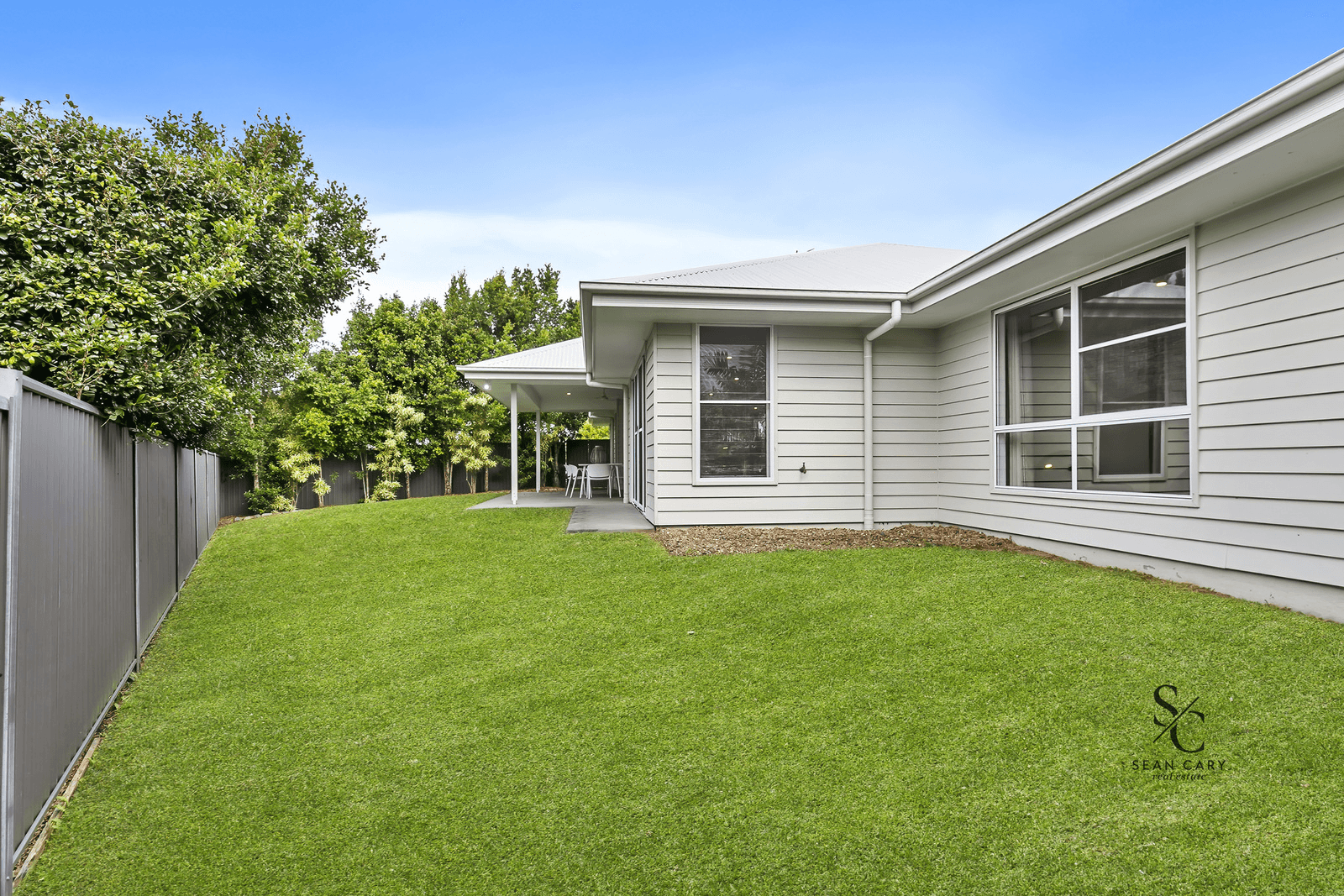 6 Hollyhock Cres, Noosa Heads, QLD 4567