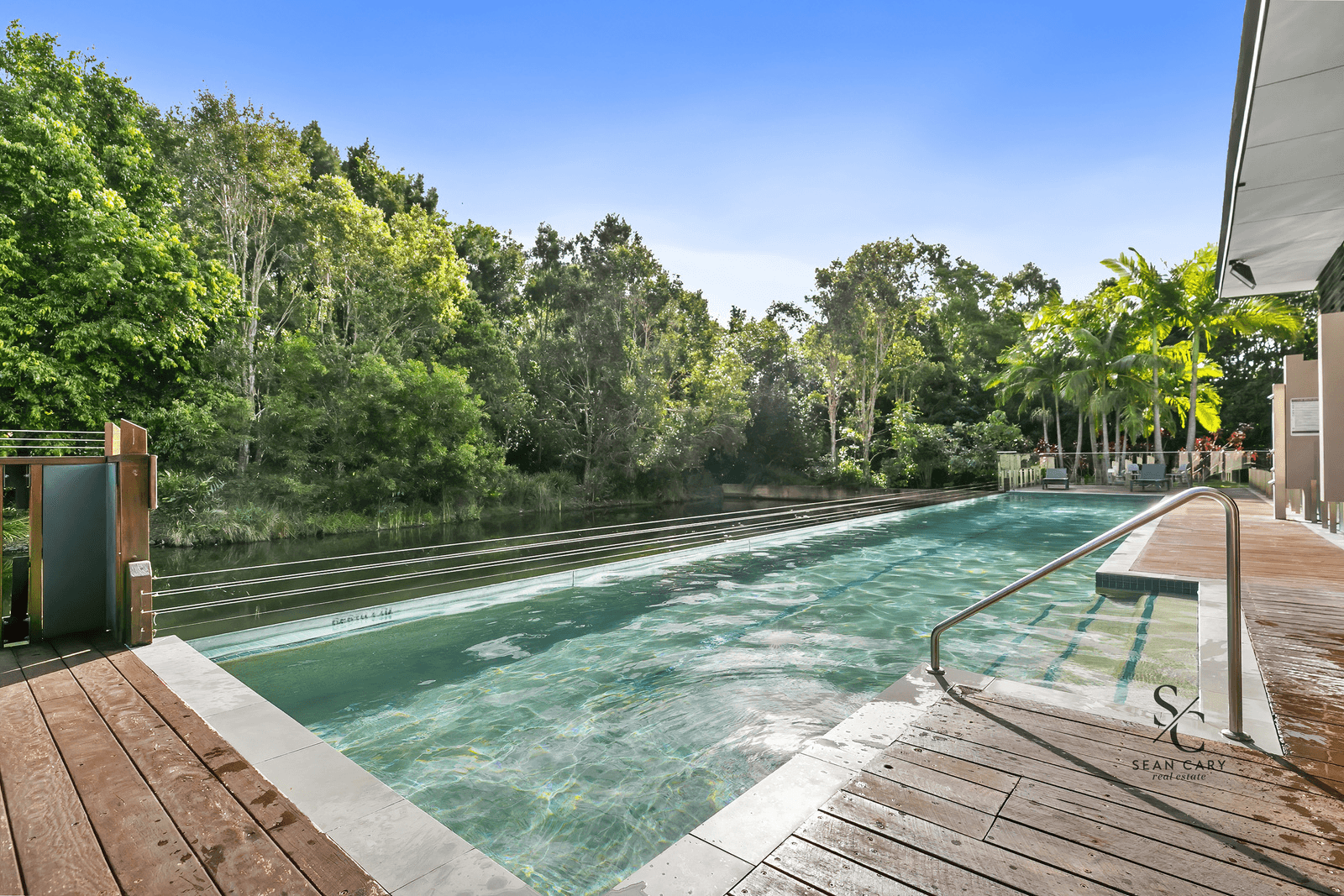 6 Hollyhock Cres, Noosa Heads, QLD 4567