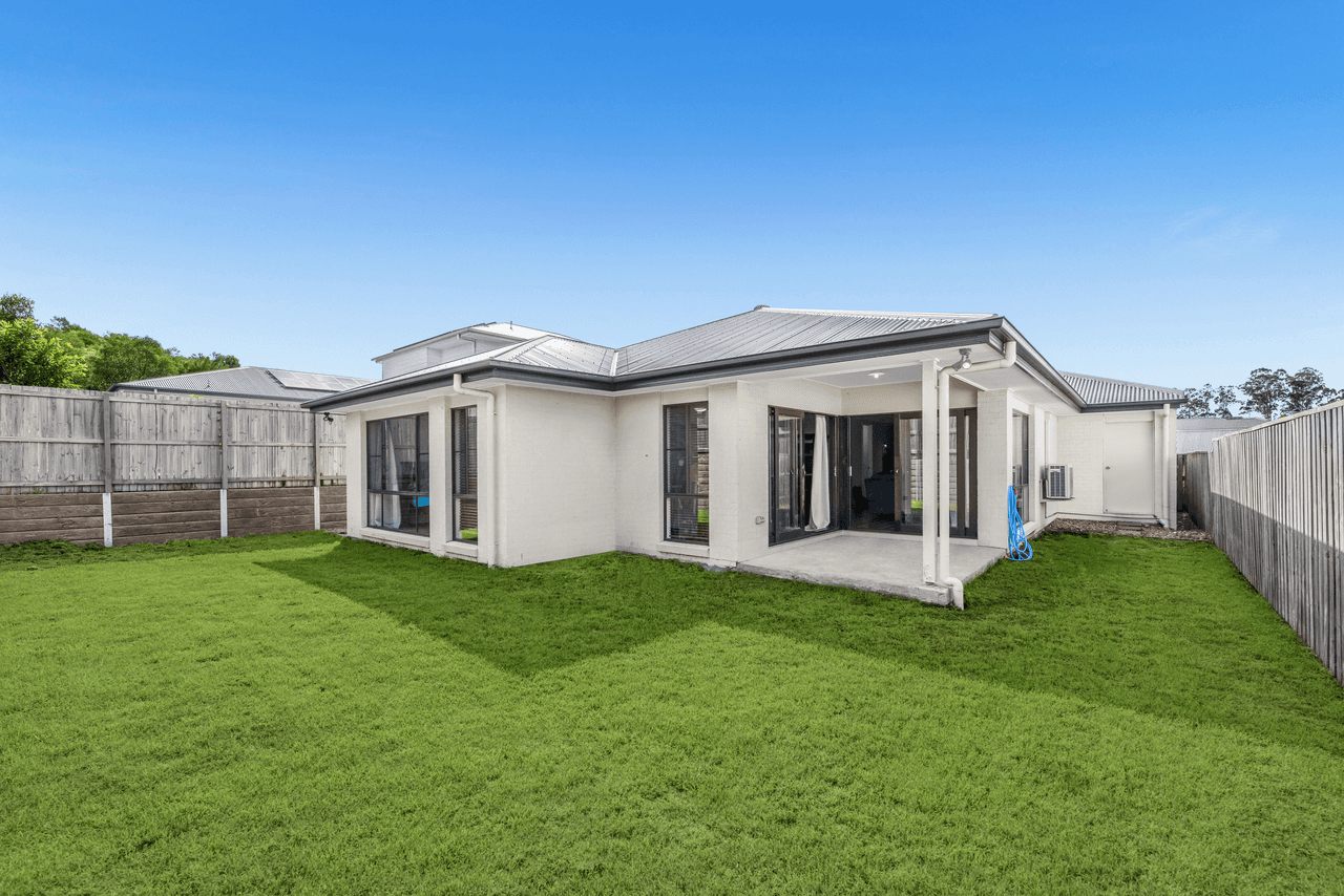 112 Meadows Circuit, BELLBIRD PARK, QLD 4300