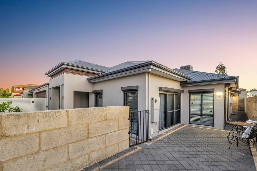 27 Bollard Circle, Wannanup, WA 6210