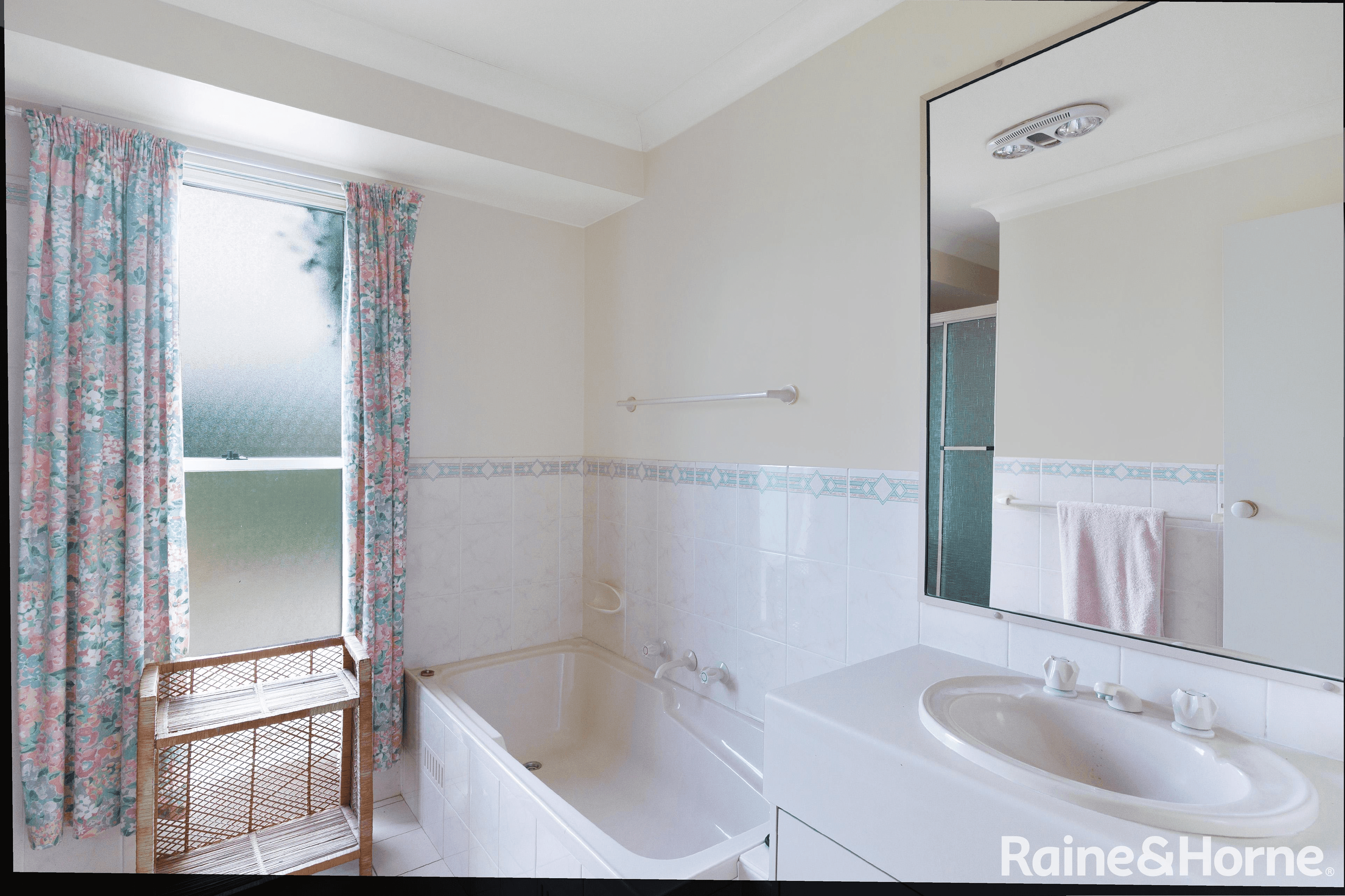 5 Conifer Place, MITTAGONG, NSW 2575