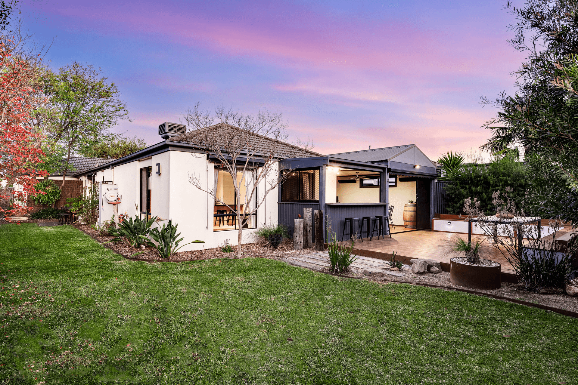 61 Sovereign Manors Crescent, Rowville, VIC 3178