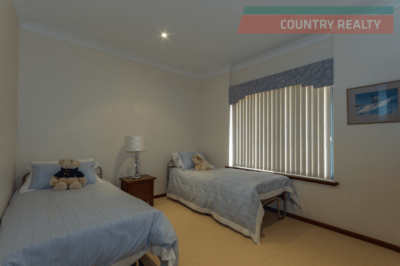 95 Dawson Road, Dumbarton, WA 6566