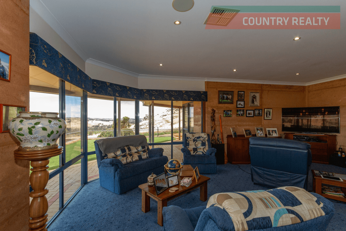 95 Dawson Road, Dumbarton, WA 6566