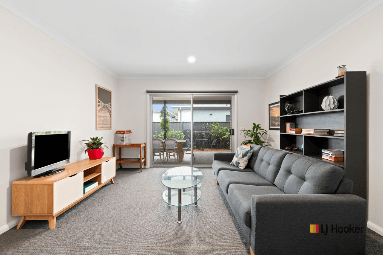 3 Gillan Grove, BROULEE, NSW 2537