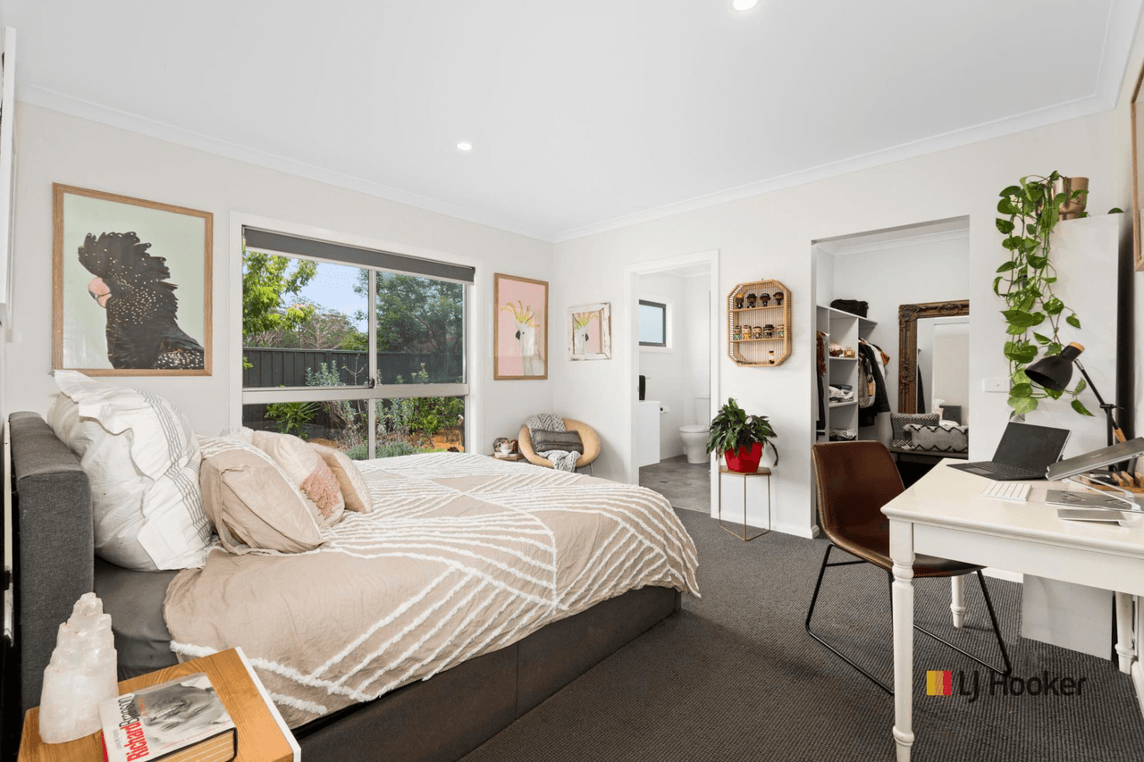 3 Gillan Grove, BROULEE, NSW 2537