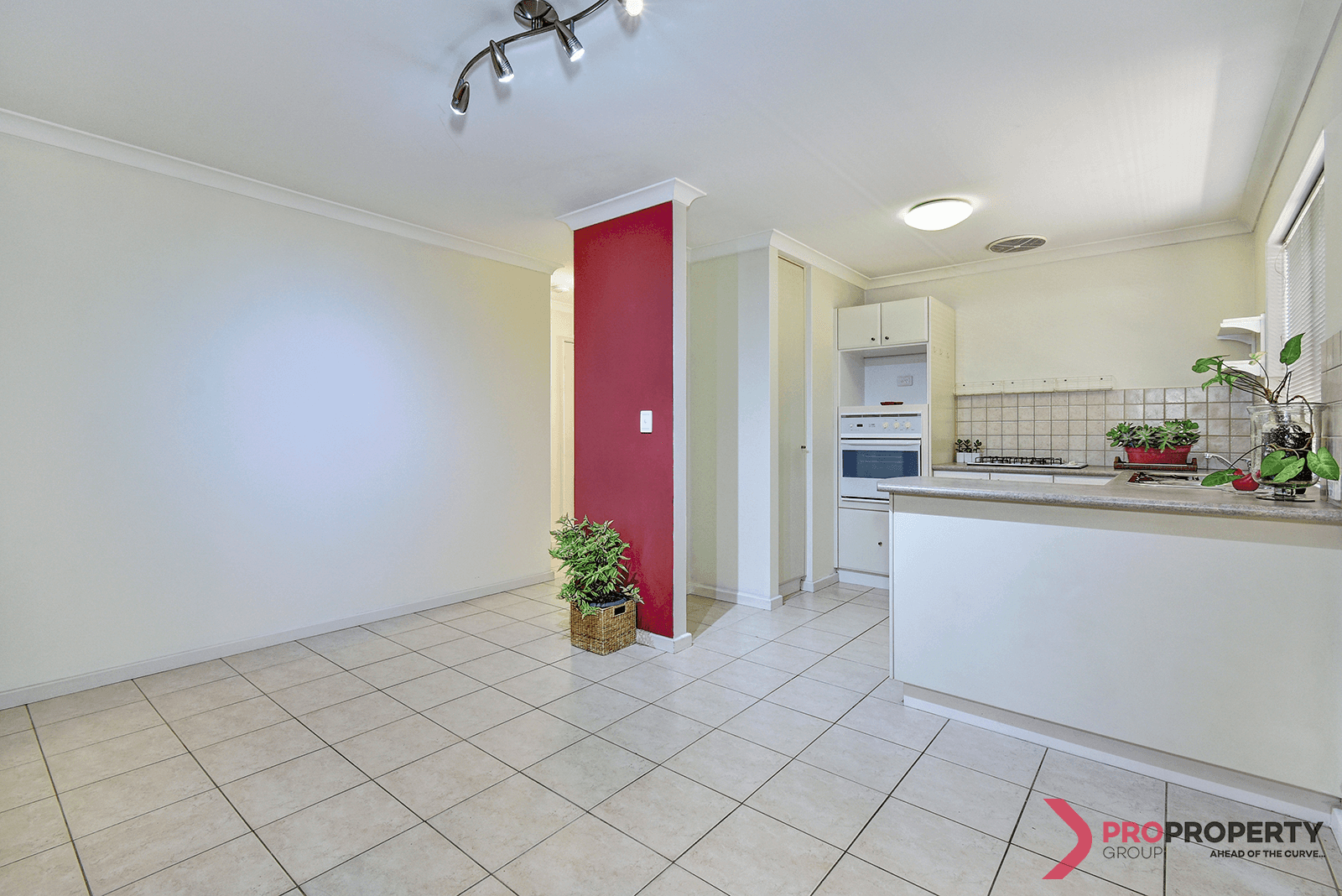 102 Coode Street, MAYLANDS, WA 6051