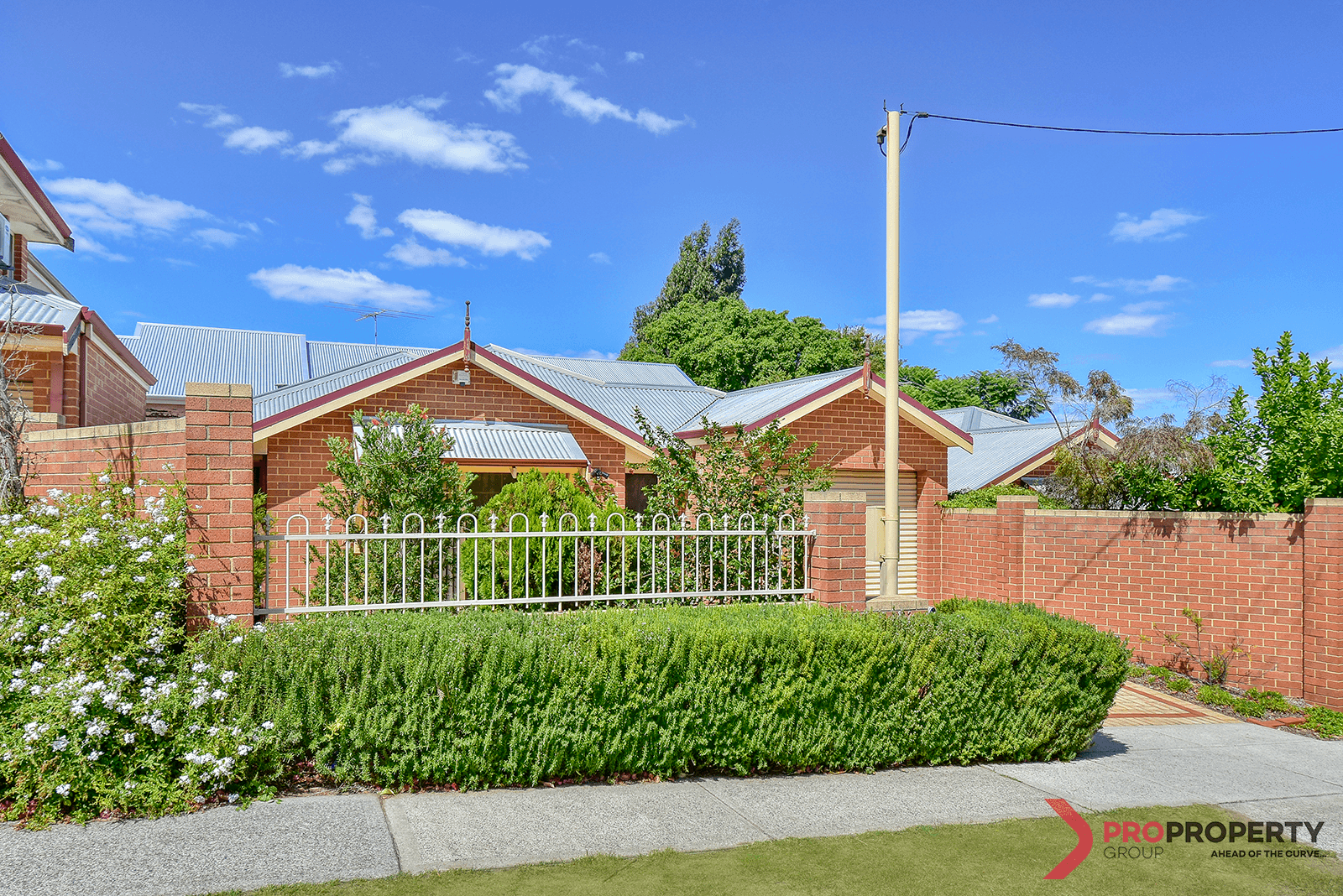 102 Coode Street, MAYLANDS, WA 6051